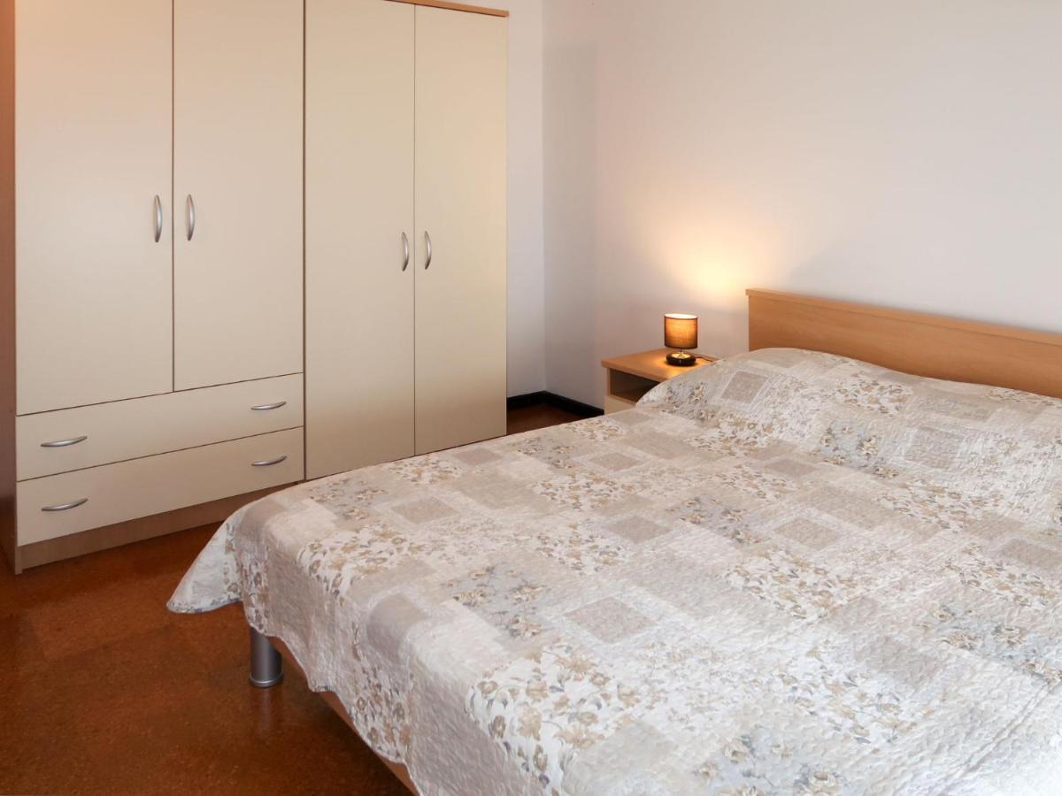 Apartment Violetta - Lbn200 By Interhome ラビン エクステリア 写真